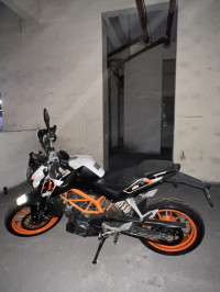 KTM Duke 390