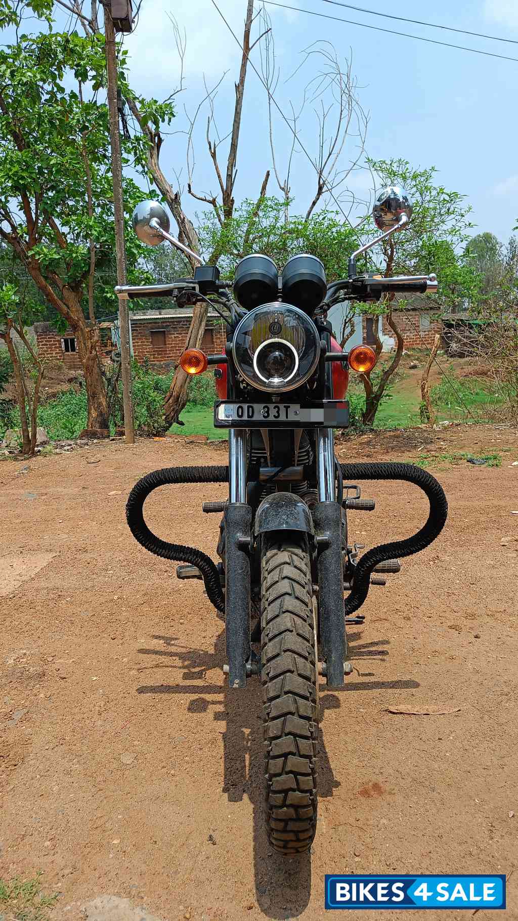 Roving Red Royal Enfield Thunderbird X 350