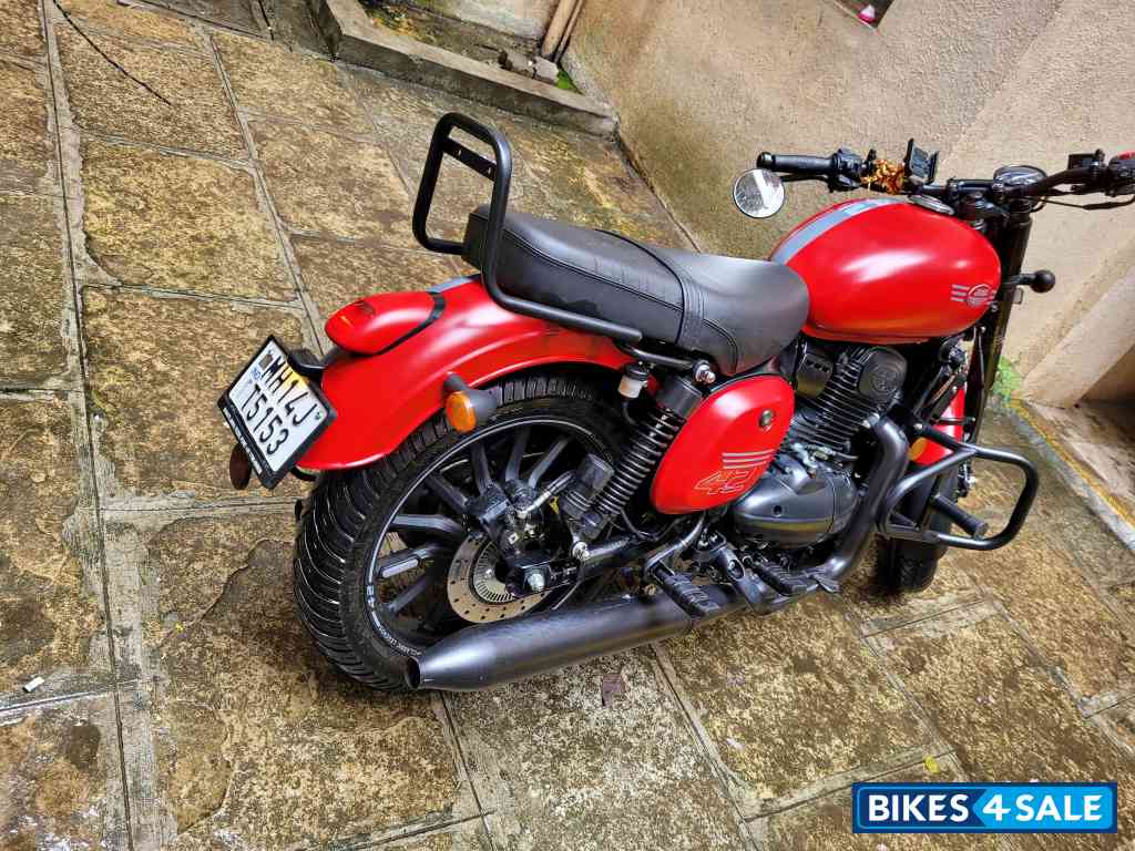 Red Jawa 42 Dual Channel ABS Orion Red