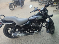 Bajaj Avenger Street 160