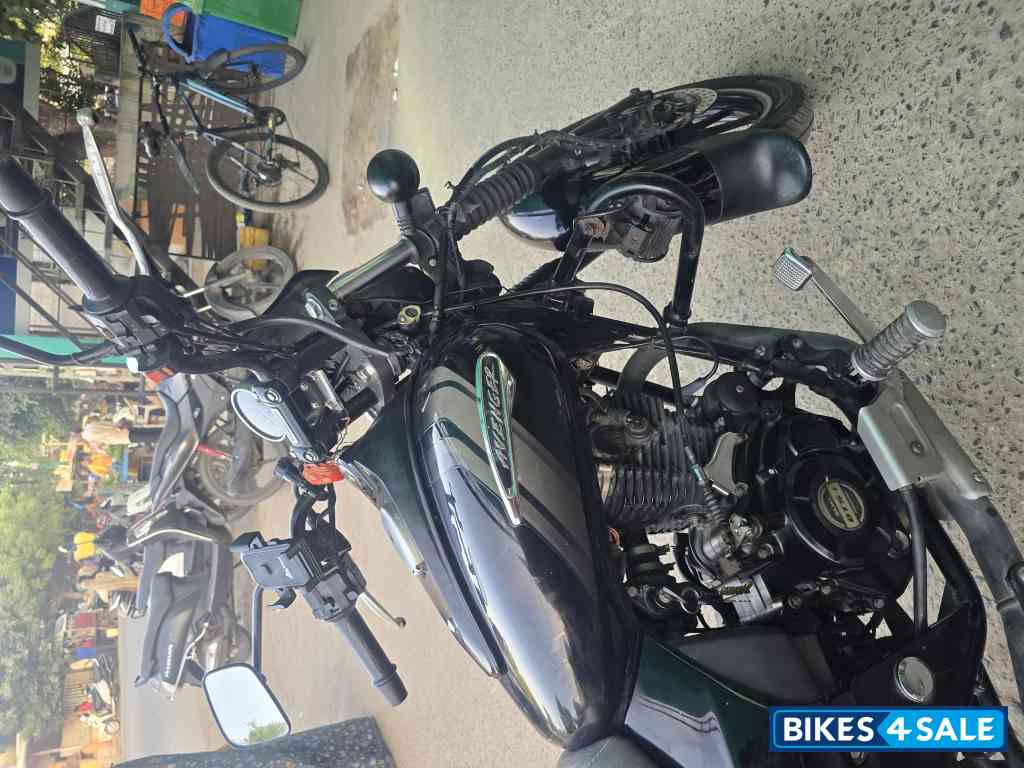 Bajaj Avenger Street 160