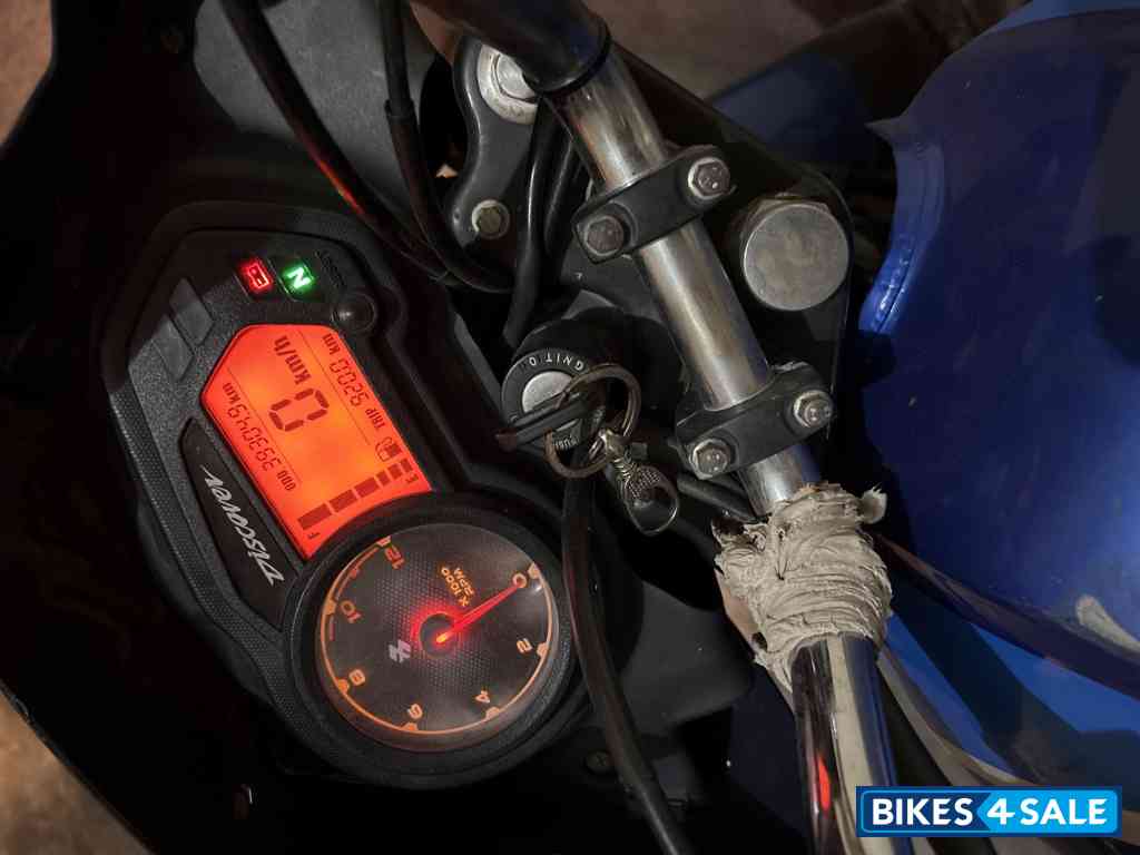 Blue Bajaj Discover 110 Blue Bajaj Discover 110