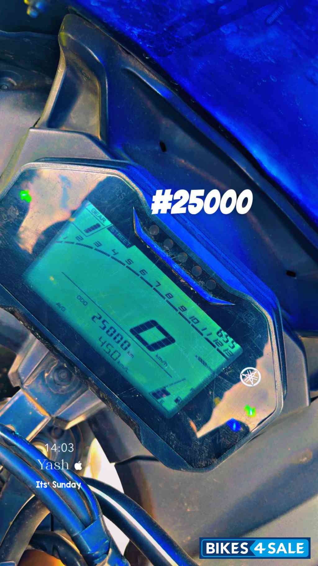 Matt Black Yamaha R15 V4