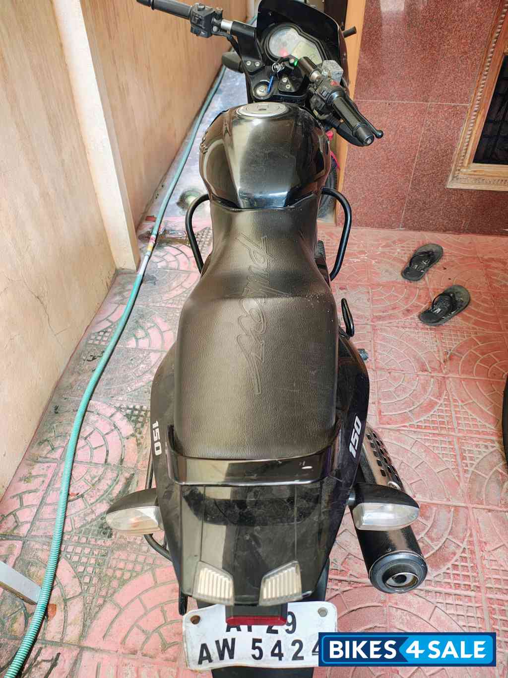 Black Bajaj Pulsar 150 DTSi