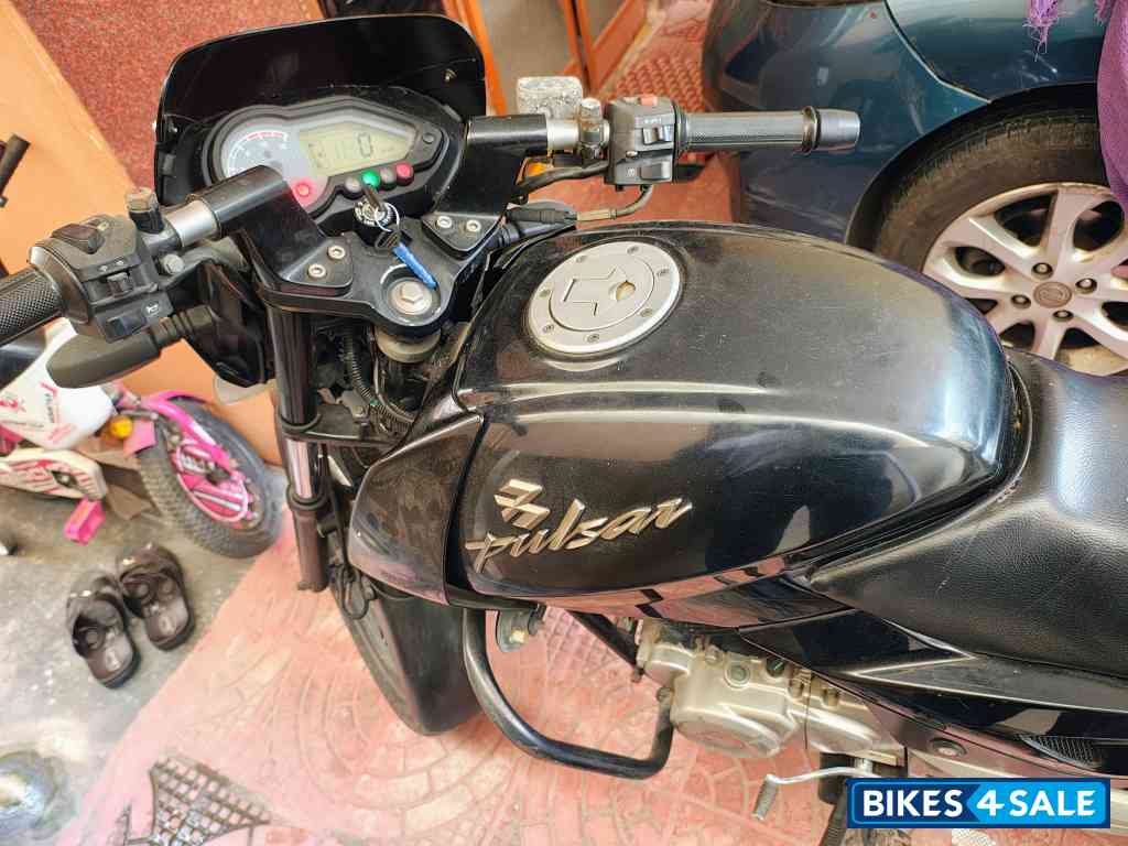 Black Bajaj Pulsar 150 DTSi