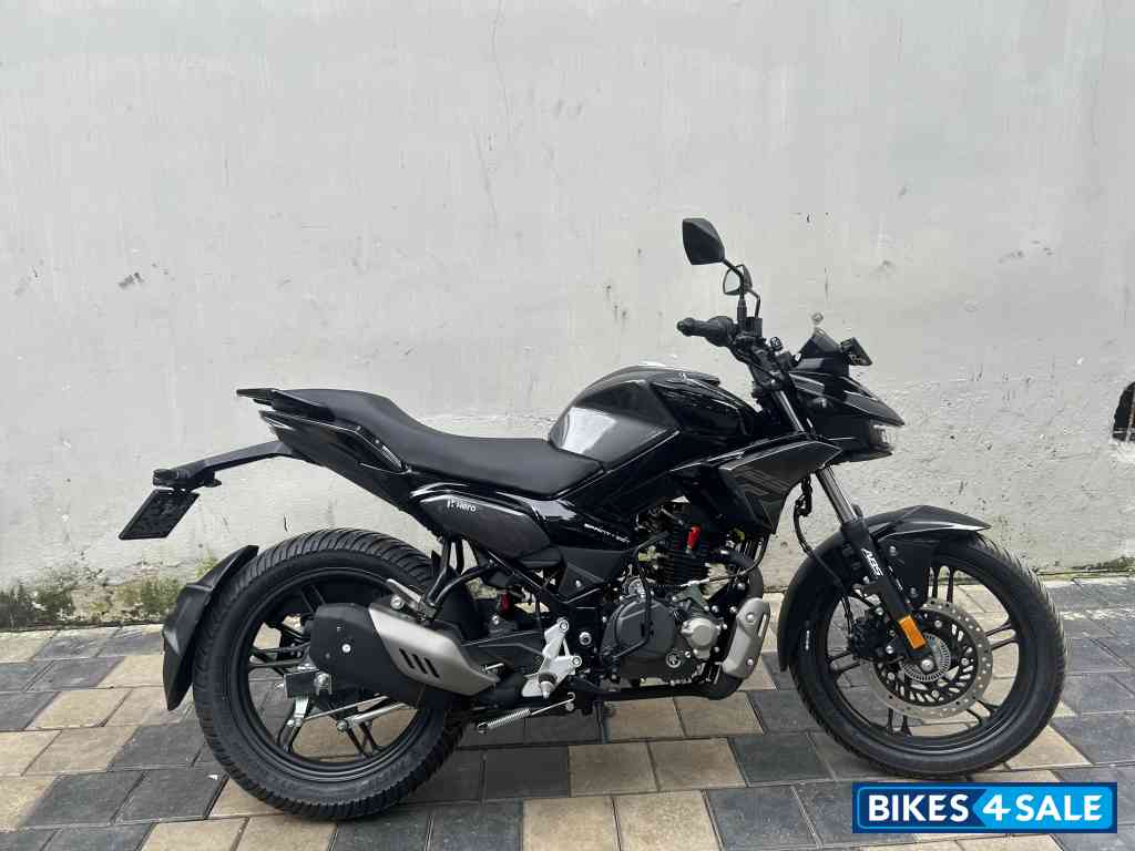 Hero Xtreme 125R Single Seat