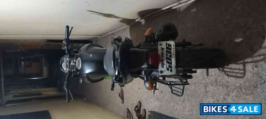 Black & Green Yamaha FZ-S