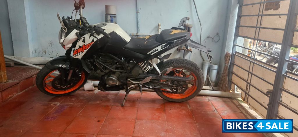 KTM Duke