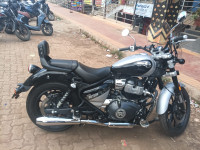 Interstellar Royal Enfield Super Meteor 650