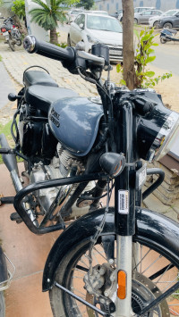 Royal Enfield Classic 350 2024