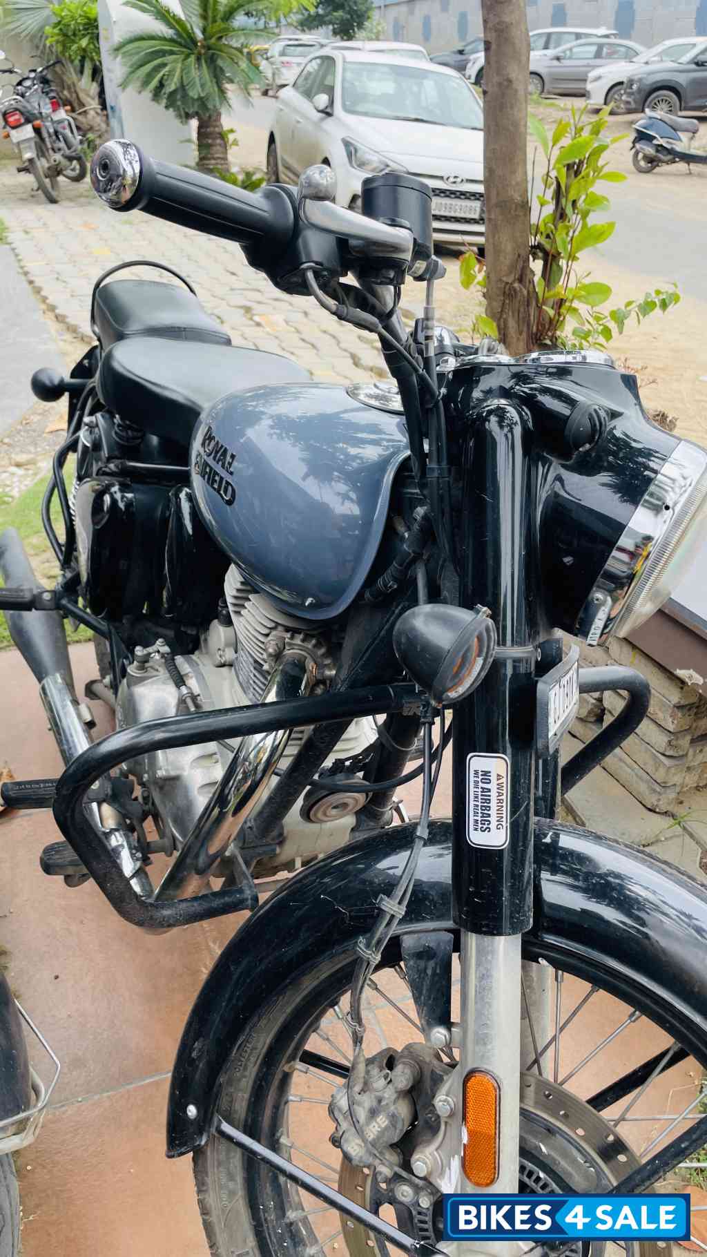 Royal Enfield Classic 350 2024