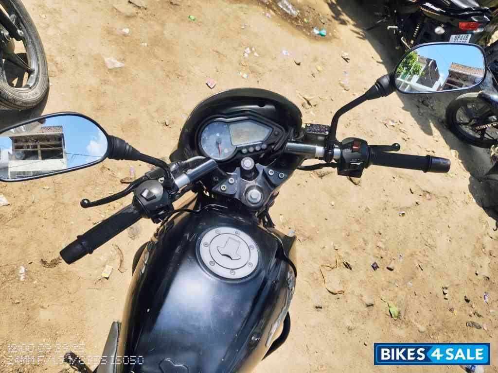 Black Bajaj Pulsar 150 DTSi