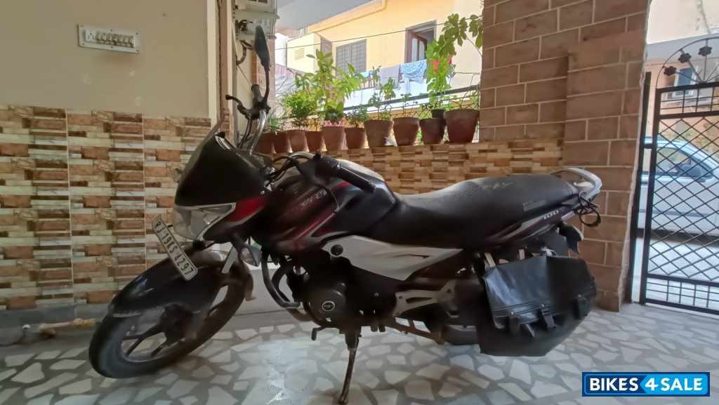 Bajaj Discover 100T