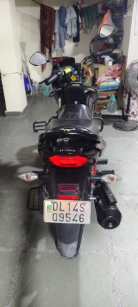 Black Red Hero Glamour Xtec