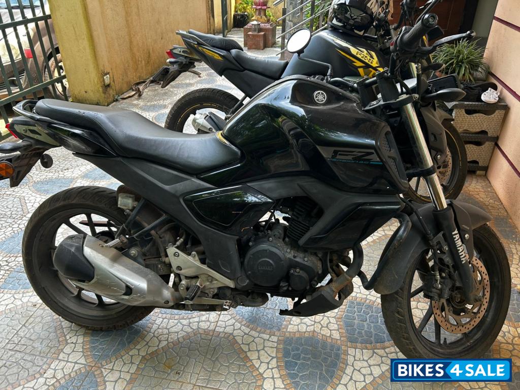 Yamaha FZ