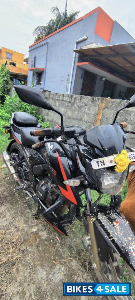 TVS Apache RTR 200 4V