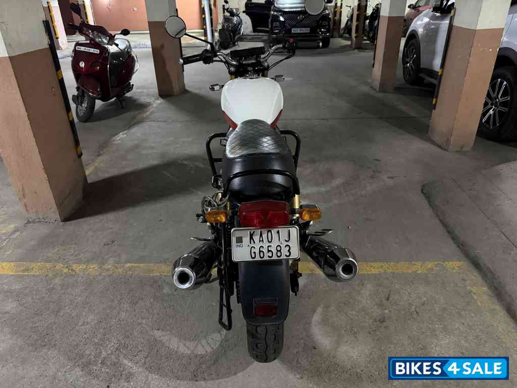 Royal Enfield Interceptor 650 Twin