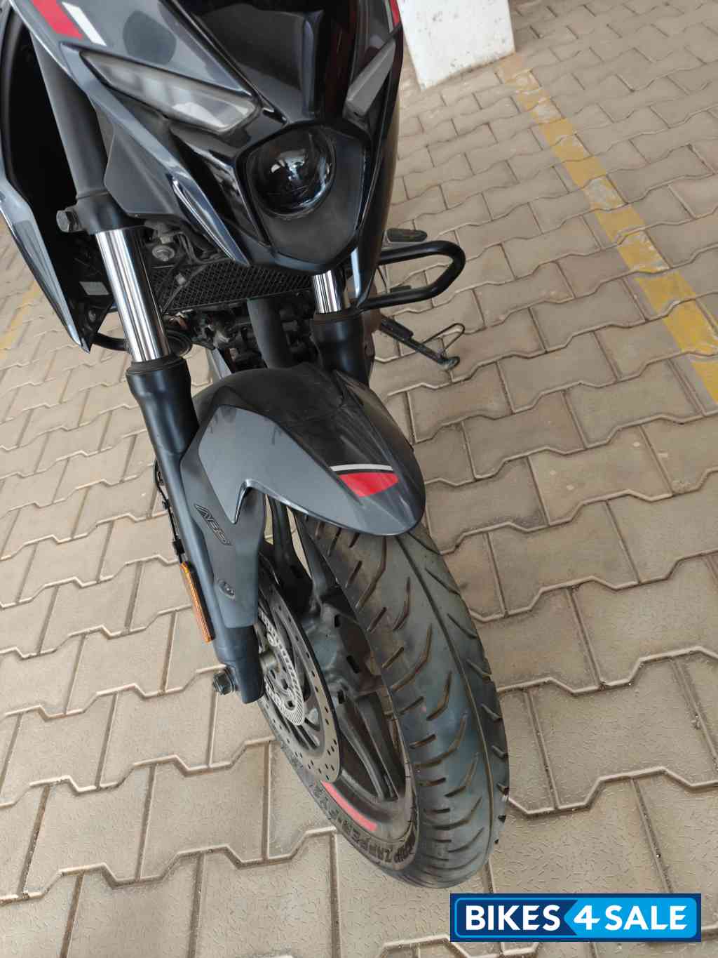 Bajaj Pulsar N250