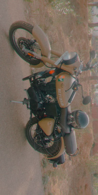 Desert Storm Royal Enfield Classic Signals Stormrider Sand