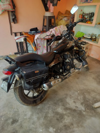 Black Bajaj Avenger Street 160