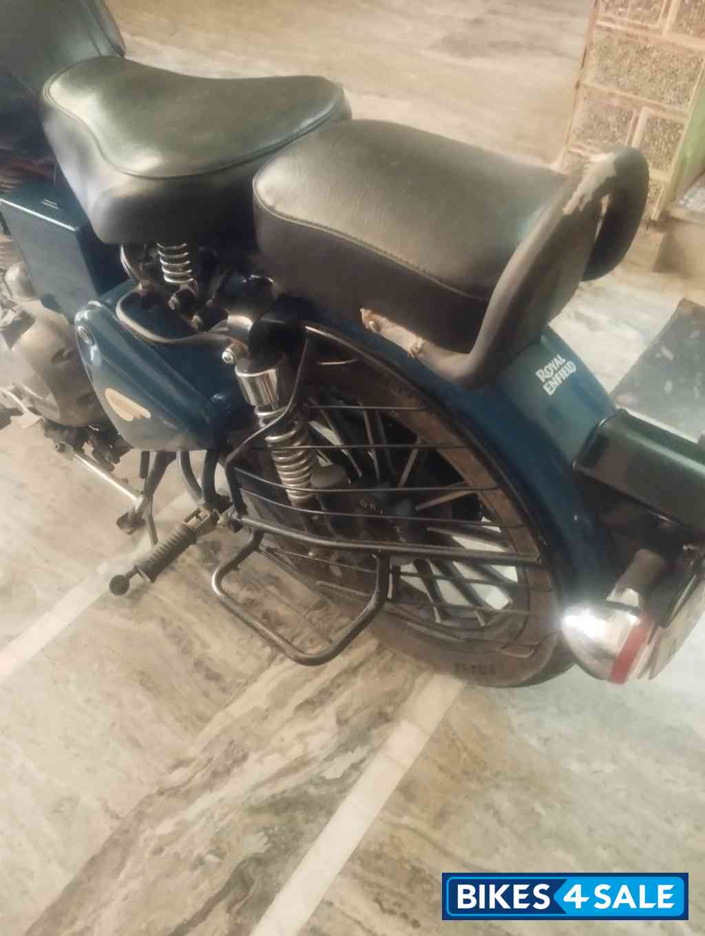 Blue Royal Enfield Classic 350