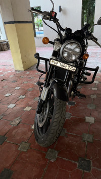 Astral Black Royal Enfield Super Meteor 650