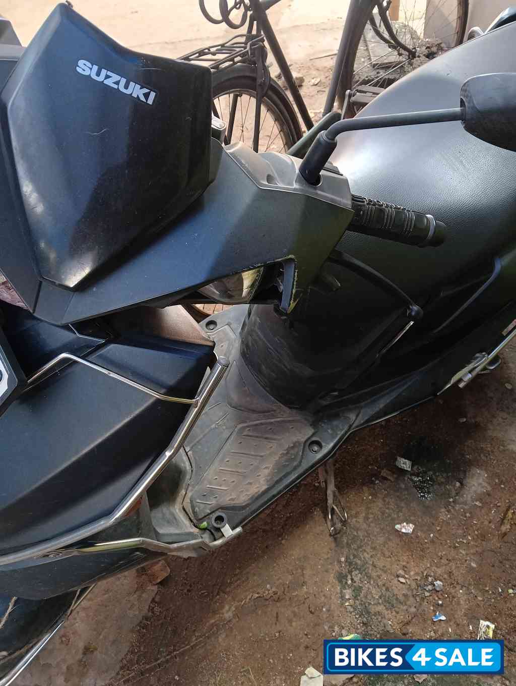 Suzuki Avenis 125 Race Edition