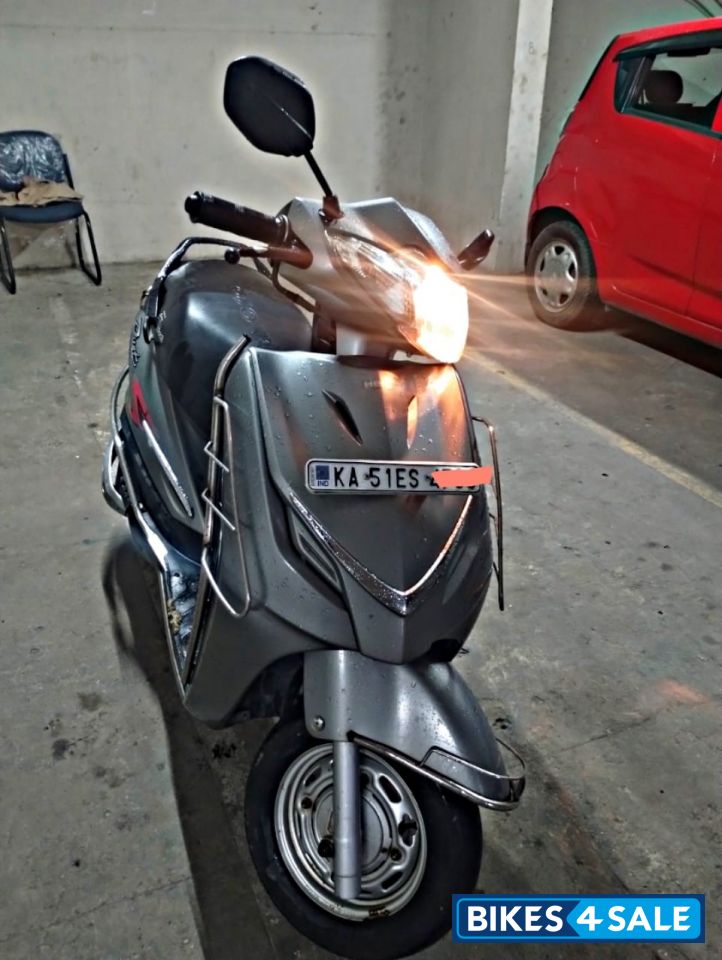 Metallic Silver Hero Duet 110