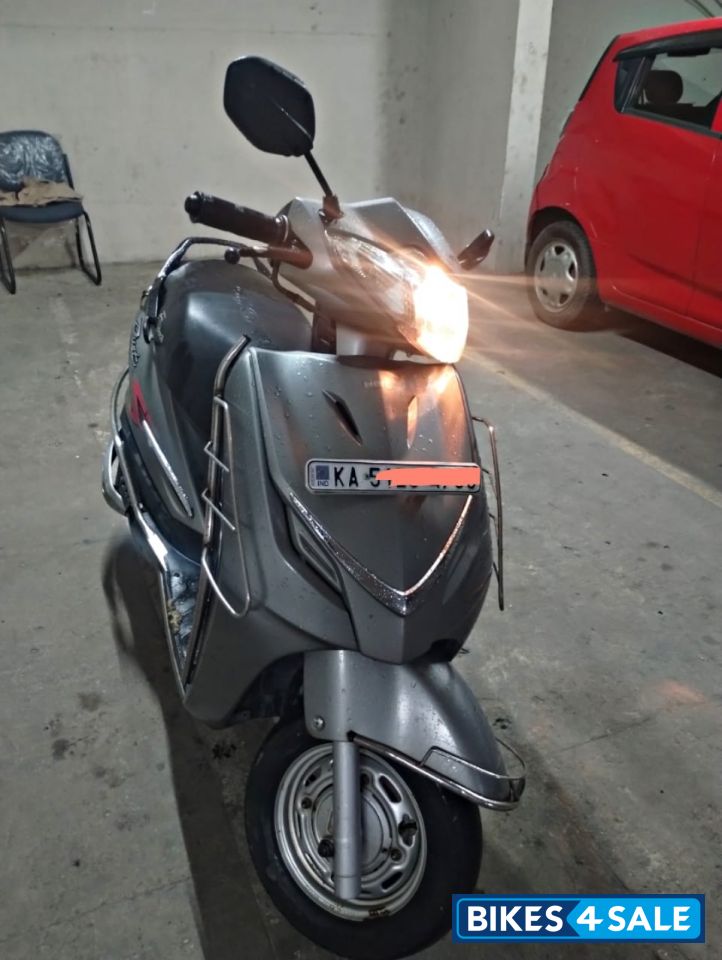 Metallic Silver Hero Duet 110