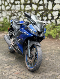 Yamaha YZF R15 V3