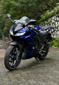 Yamaha YZF R15 V3