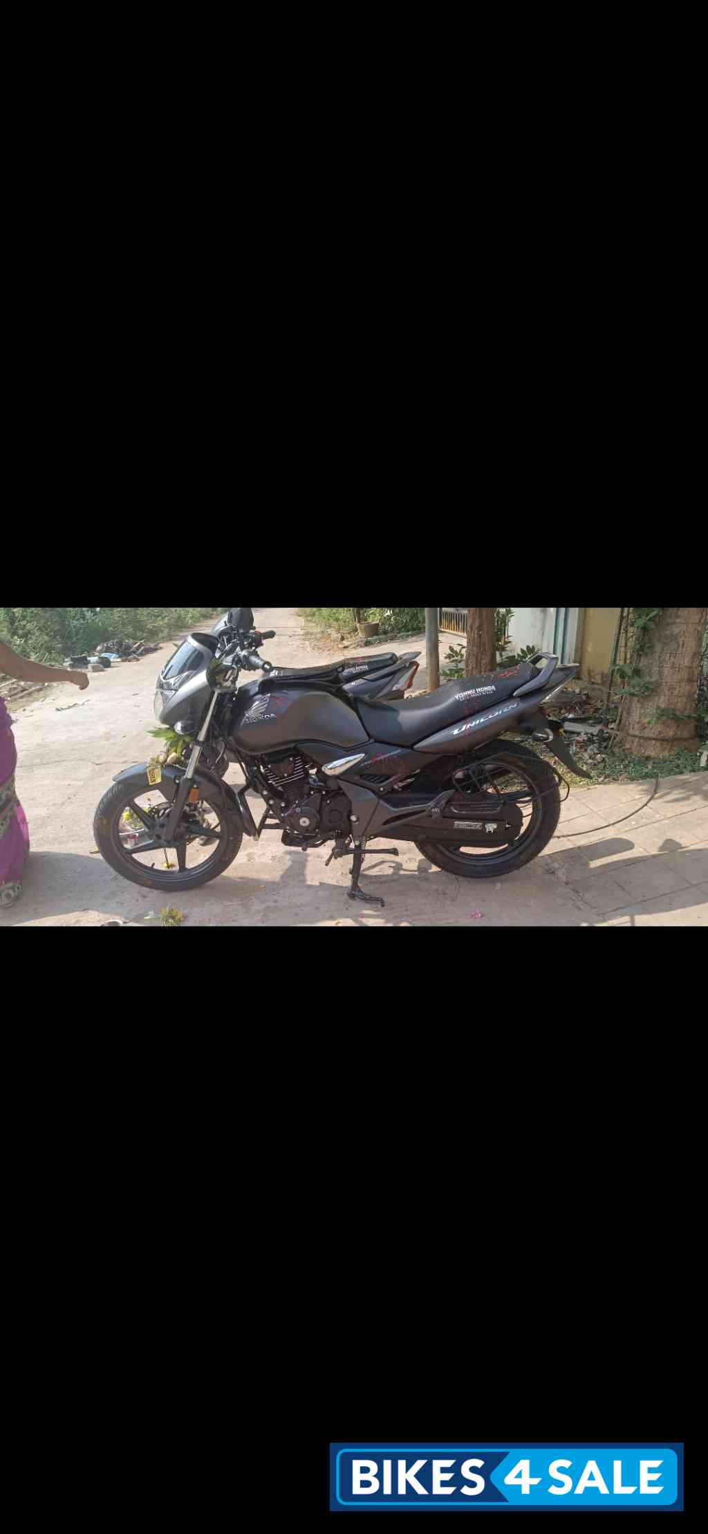 Metallic Gray Honda Unicorn 160 BS6