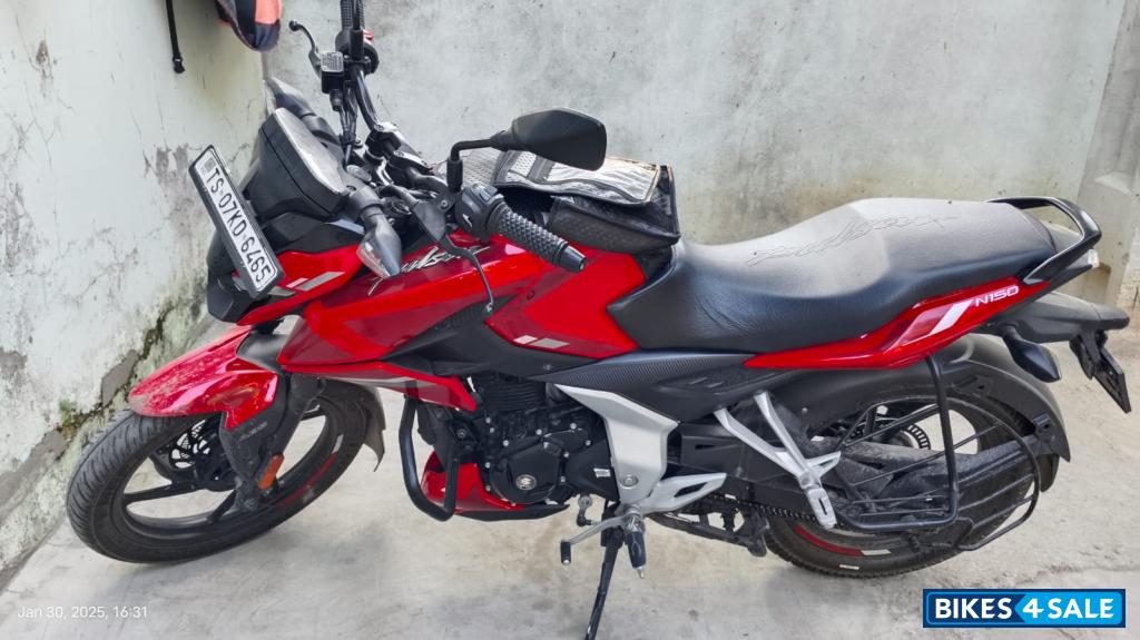 Bajaj Pulsar N150