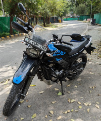 Blue Hero Xpulse 200 4V