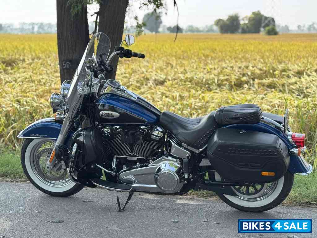 Reef Blue Harley Davidson Heritage Classic