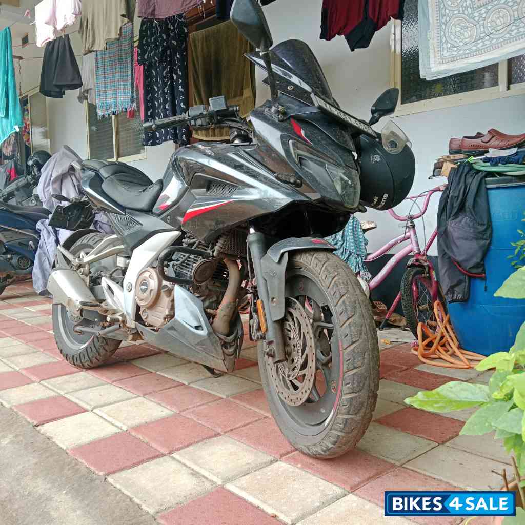 Bajaj Pulsar F250