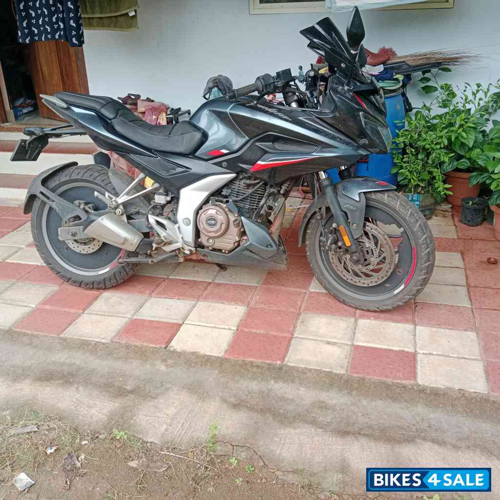 Bajaj Pulsar F250