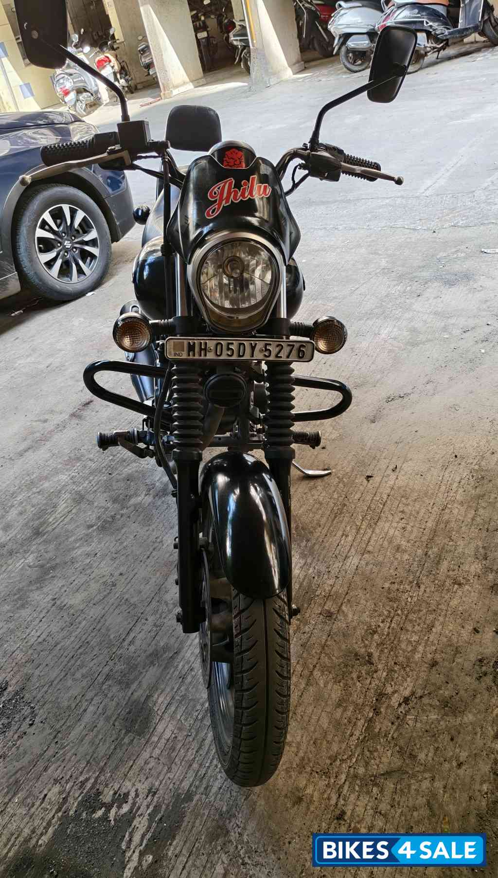 Bajaj Avenger Street 180