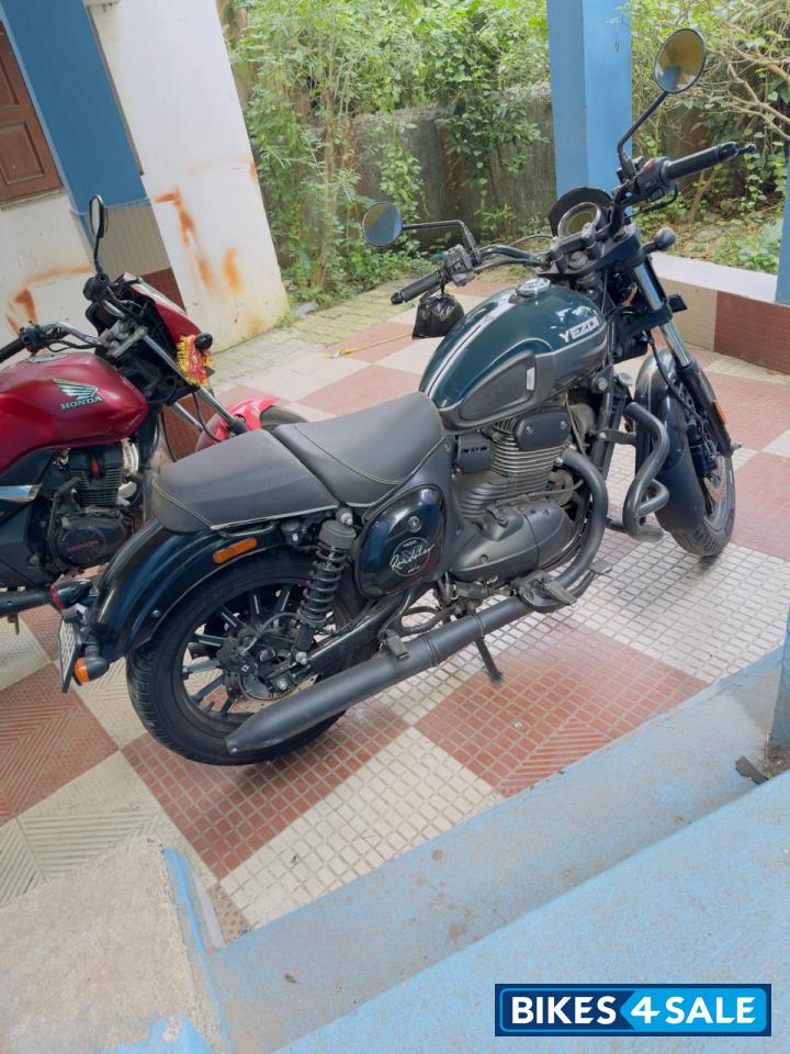 Forest Green Yezdi Roadster Dual Tone