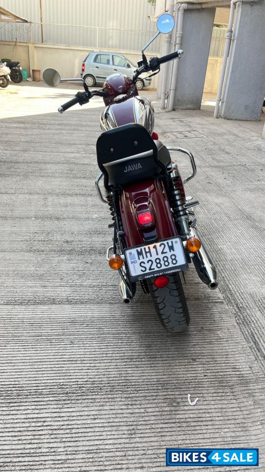 Maroon Jawa 350