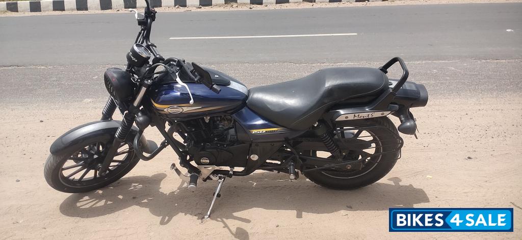 Bajaj Avenger Street 150