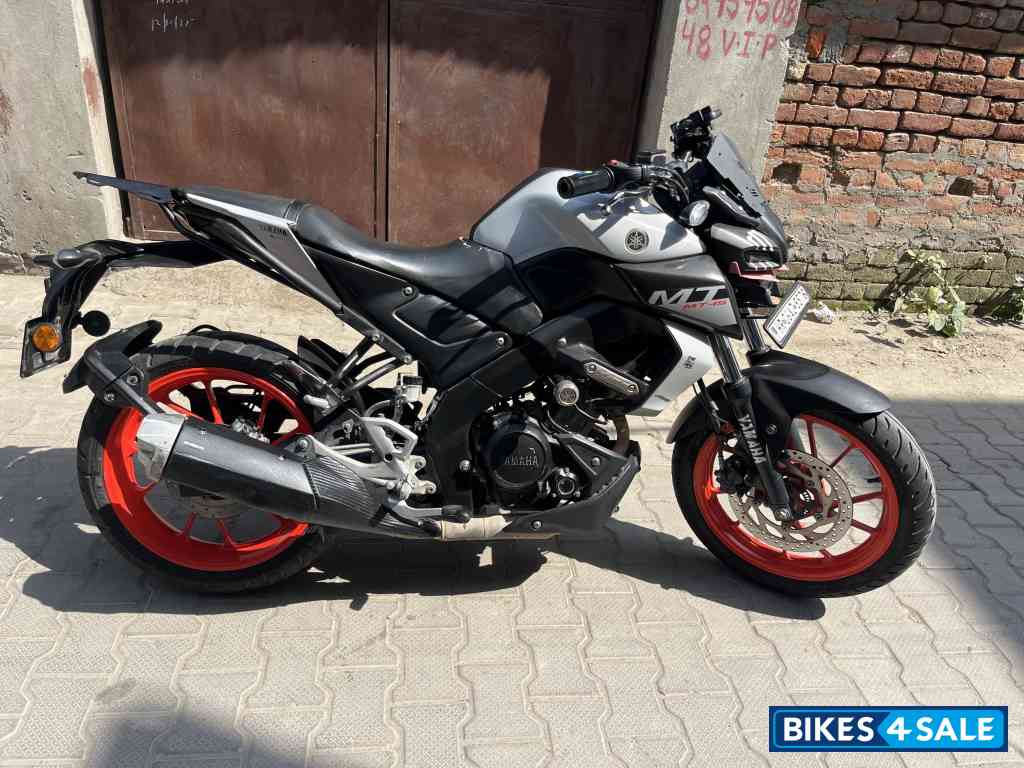 Yamaha MT-15 BS6