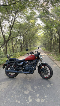 Royal Enfield Meteor 350 Fireball 2023 Model