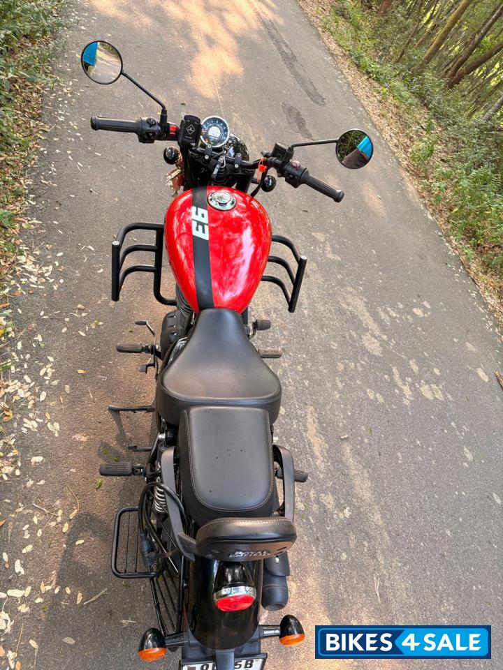 Royal Enfield Meteor 350 Fireball