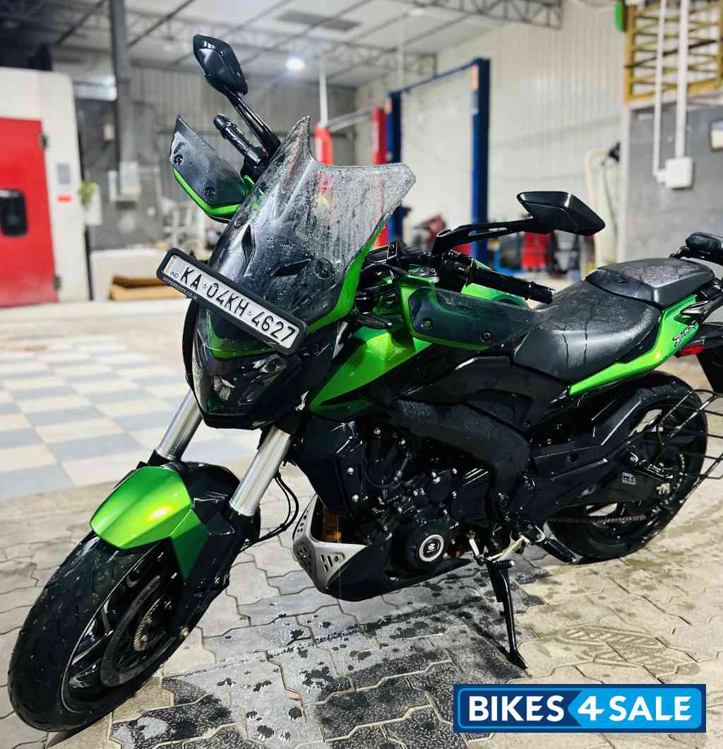 Green Bajaj Dominar 400 ABS BS6