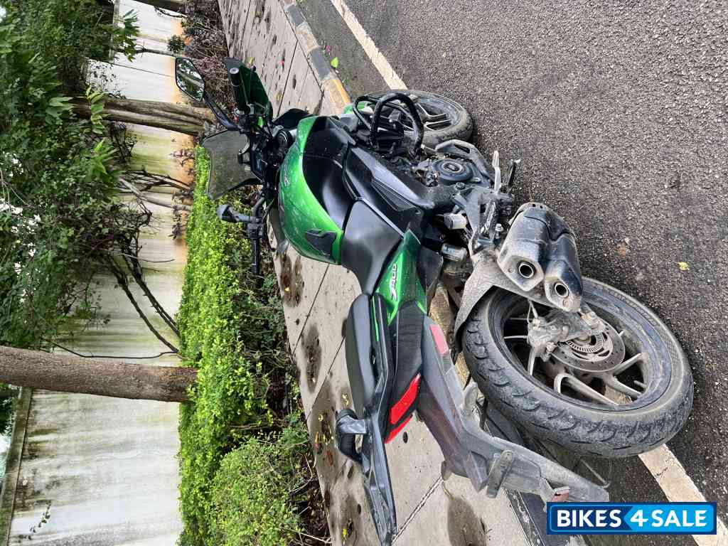Green Bajaj Dominar 400 ABS BS6