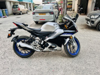 Yamaha R15M