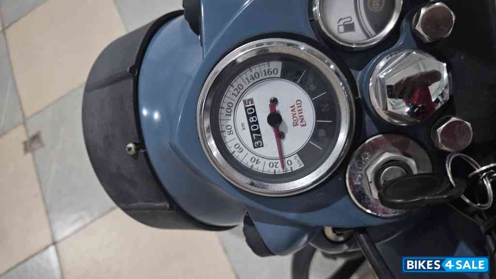 Airborne Blue Royal Enfield Classic Signals Airborne Blue