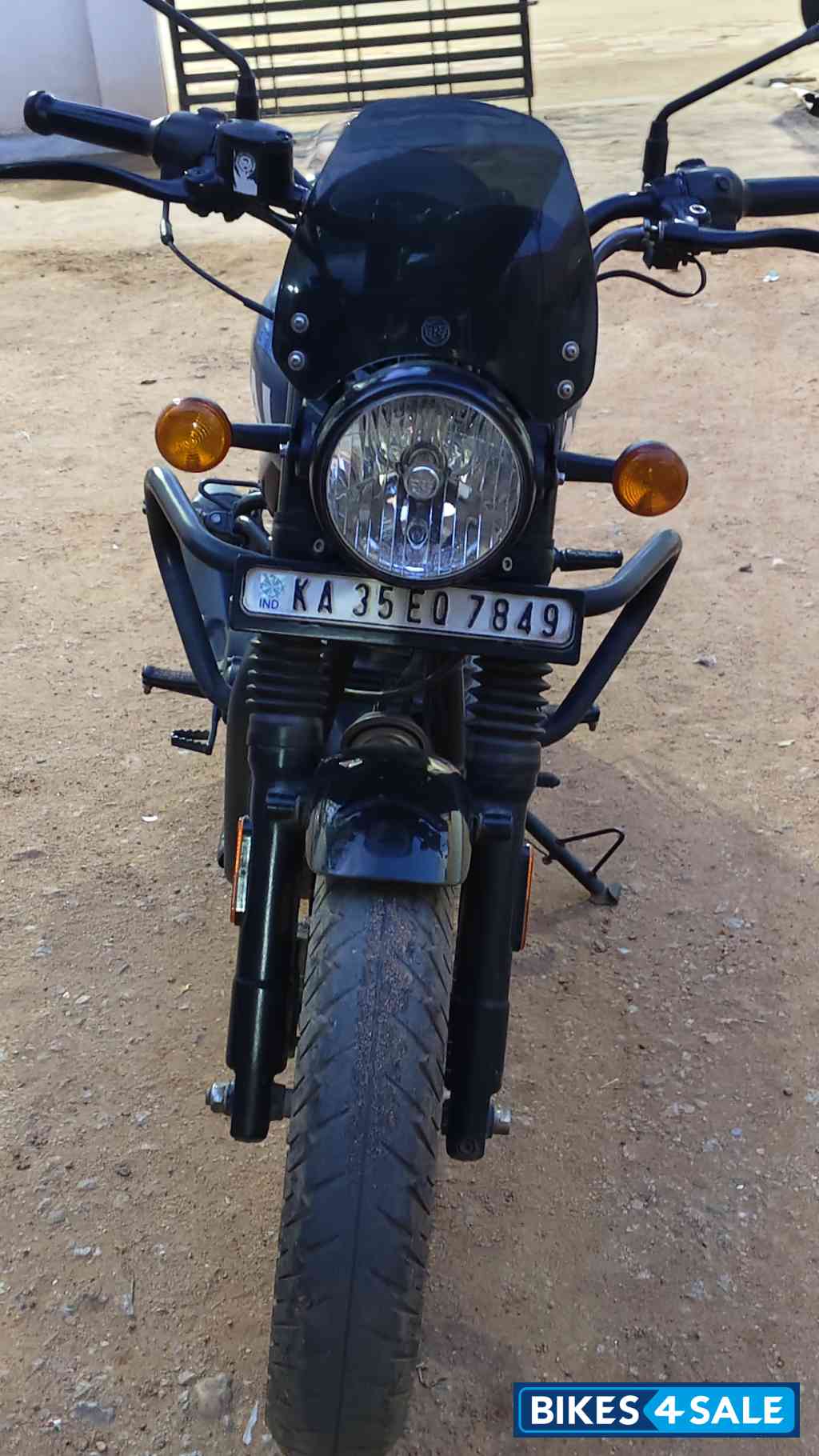 Royal Enfield Hunter 350 Metro