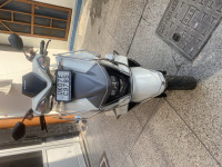 White Suzuki Avenis 125 Ride Connect Edition